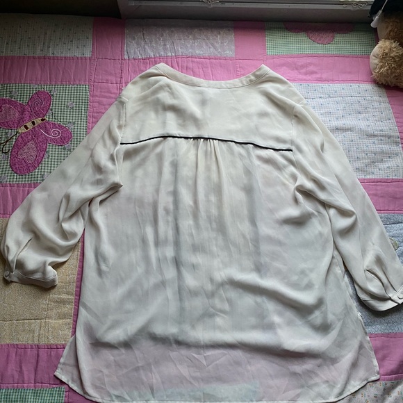 H&M Beige Blouse - Picture 3 of 4